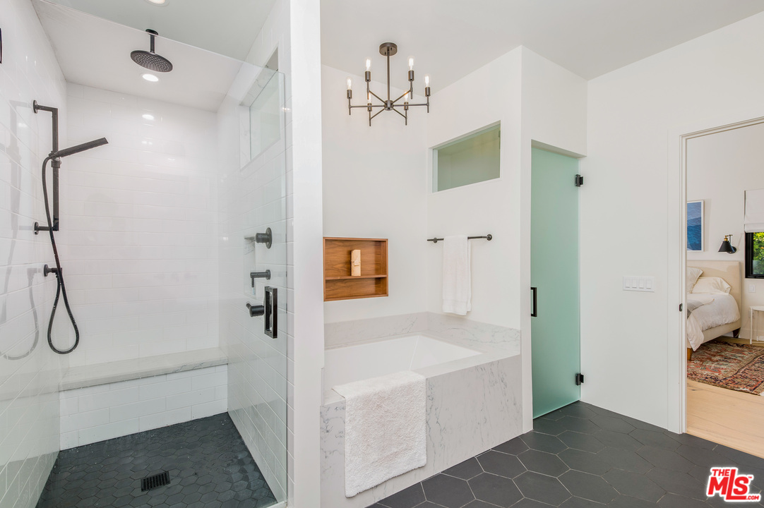 1506 Louella Avenue Venice, CA 90291 - Photo 17 of 35