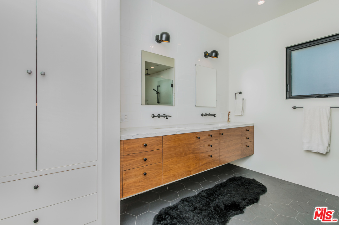 1506 Louella Avenue Venice, CA 90291 - Photo 18 of 35