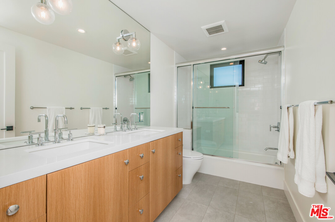 1506 Louella Avenue Venice, CA 90291 - Photo 24 of 35