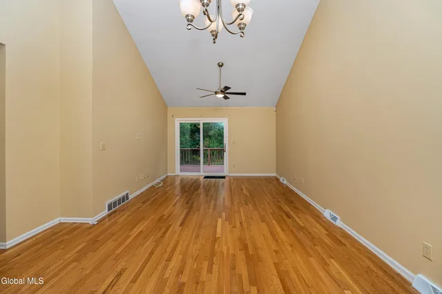 $404,000 | 145 Killarney Drive, Niskayuna, NY 12309