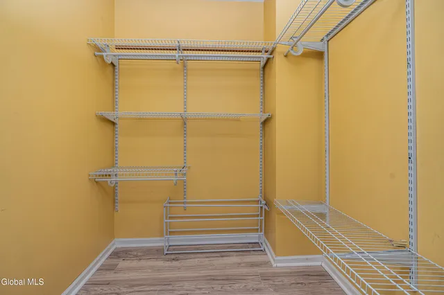 $404,000 | 145 Killarney Drive, Niskayuna, NY 12309