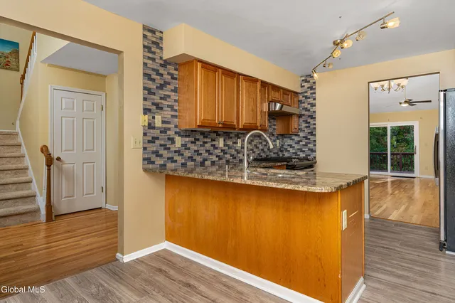 $404,000 | 145 Killarney Drive, Niskayuna, NY 12309