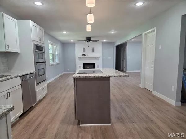 $360,000 | 611 La Petite Court, Cape Girardeau, MO 63701