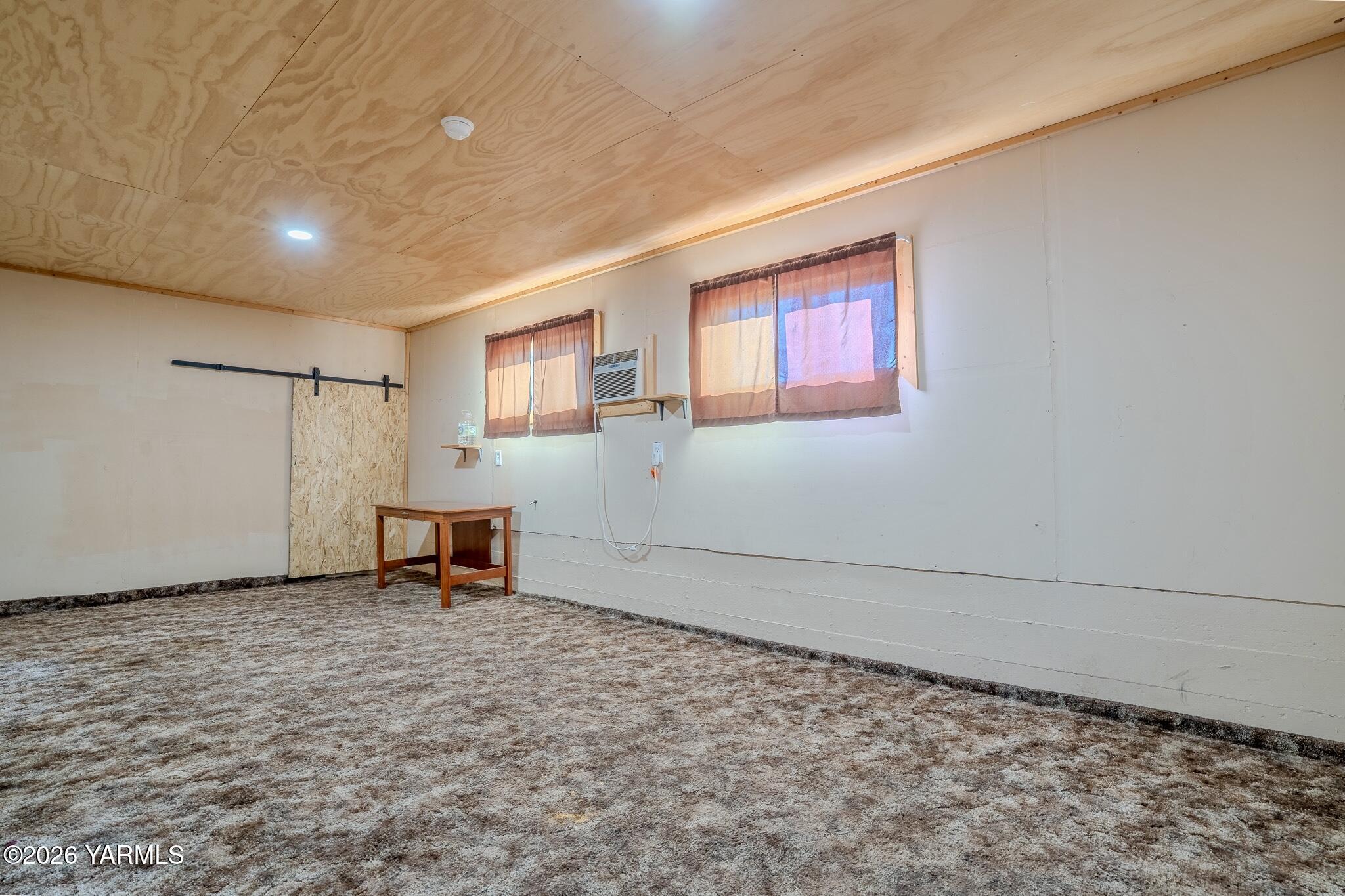 724 Ghormley Road Yakima, WA 98908 - Photo 37 of 44 Room off Detached Structure