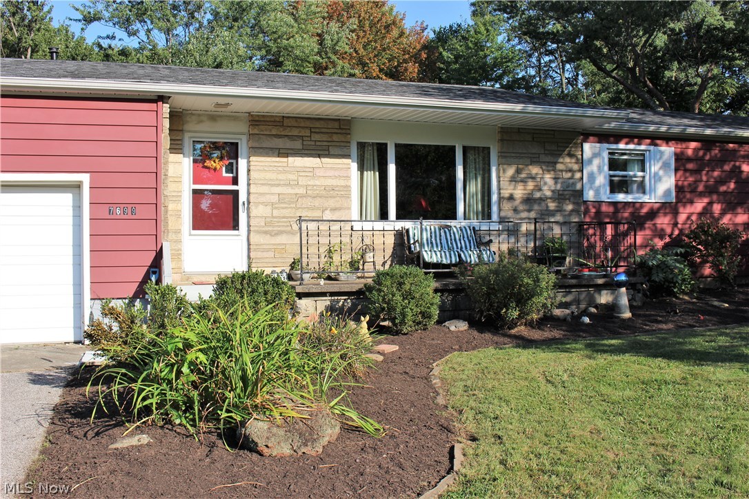 7699 Hopkins Road Mentor, OH 44060 - Photo 16 of 20 Front entrance.