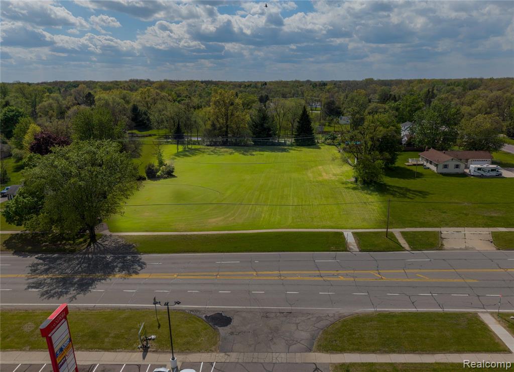 9282 Wayne Road Romulus, MI 48174 - Photo 3 of 39