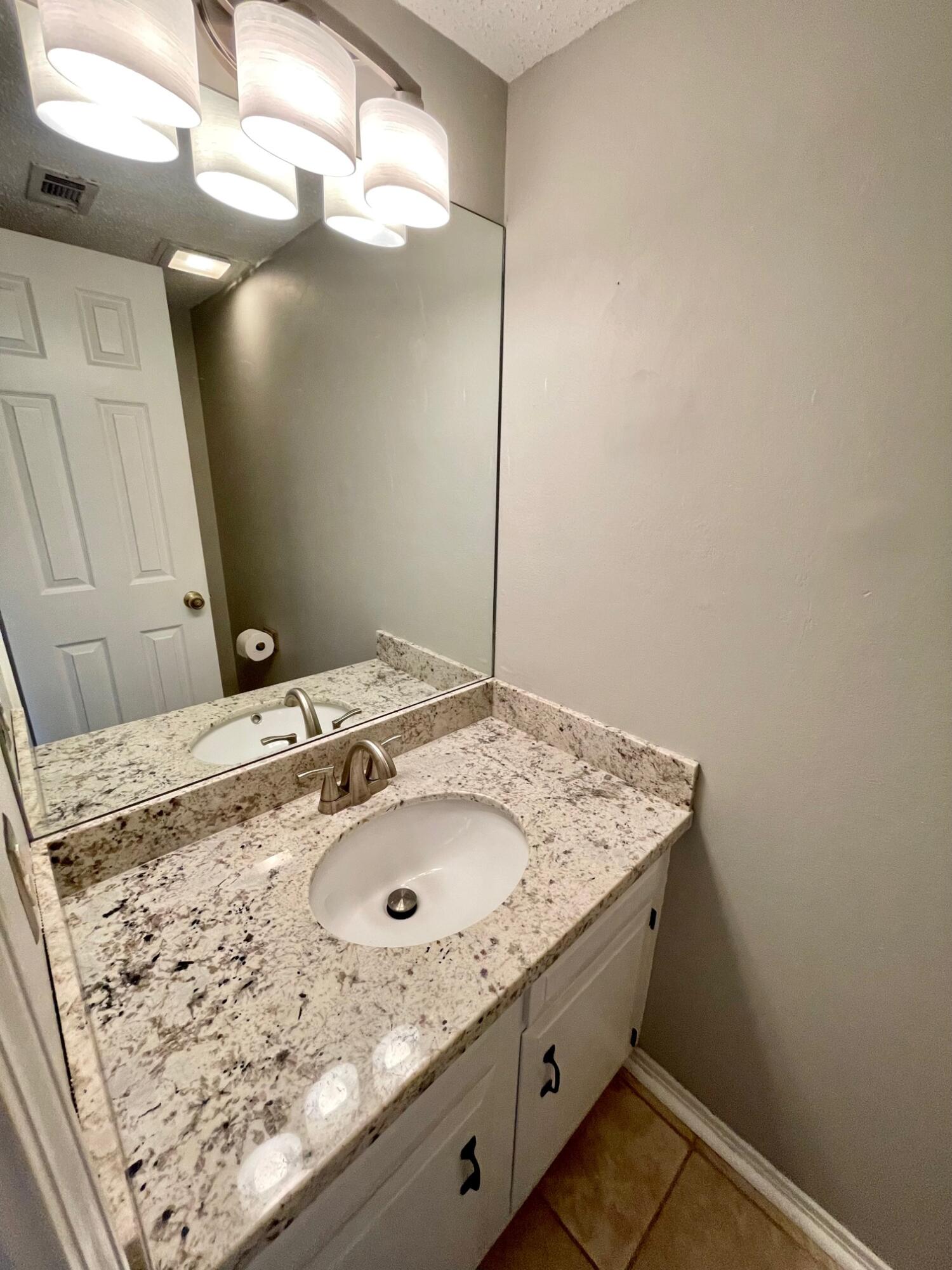 250 Highpoint Drive Diamondhead, MS 39525 - Photo 11 of 24 250 12