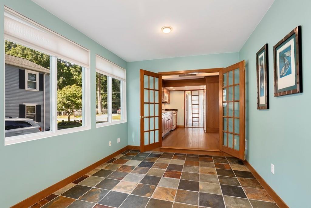 10 Hadley Road Westford, MA 01886 - Photo 15 of 21 Gallery Image 15