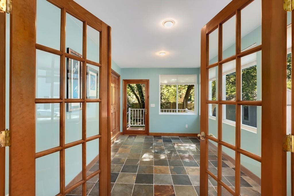 10 Hadley Road Westford, MA 01886 - Photo 16 of 21 Gallery Image 16