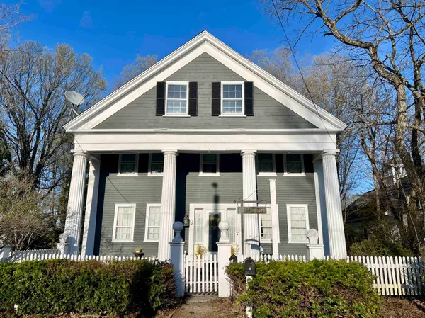 $614,900 | 9 Templeton Turnpike, Fitzwilliam, NH 03447