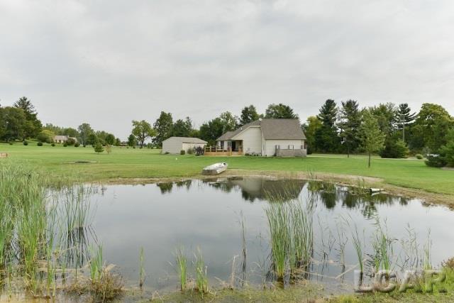 4749 Holloway Road Adrian, MI 49221 - Photo 8 of 45 31303673-7.JPG