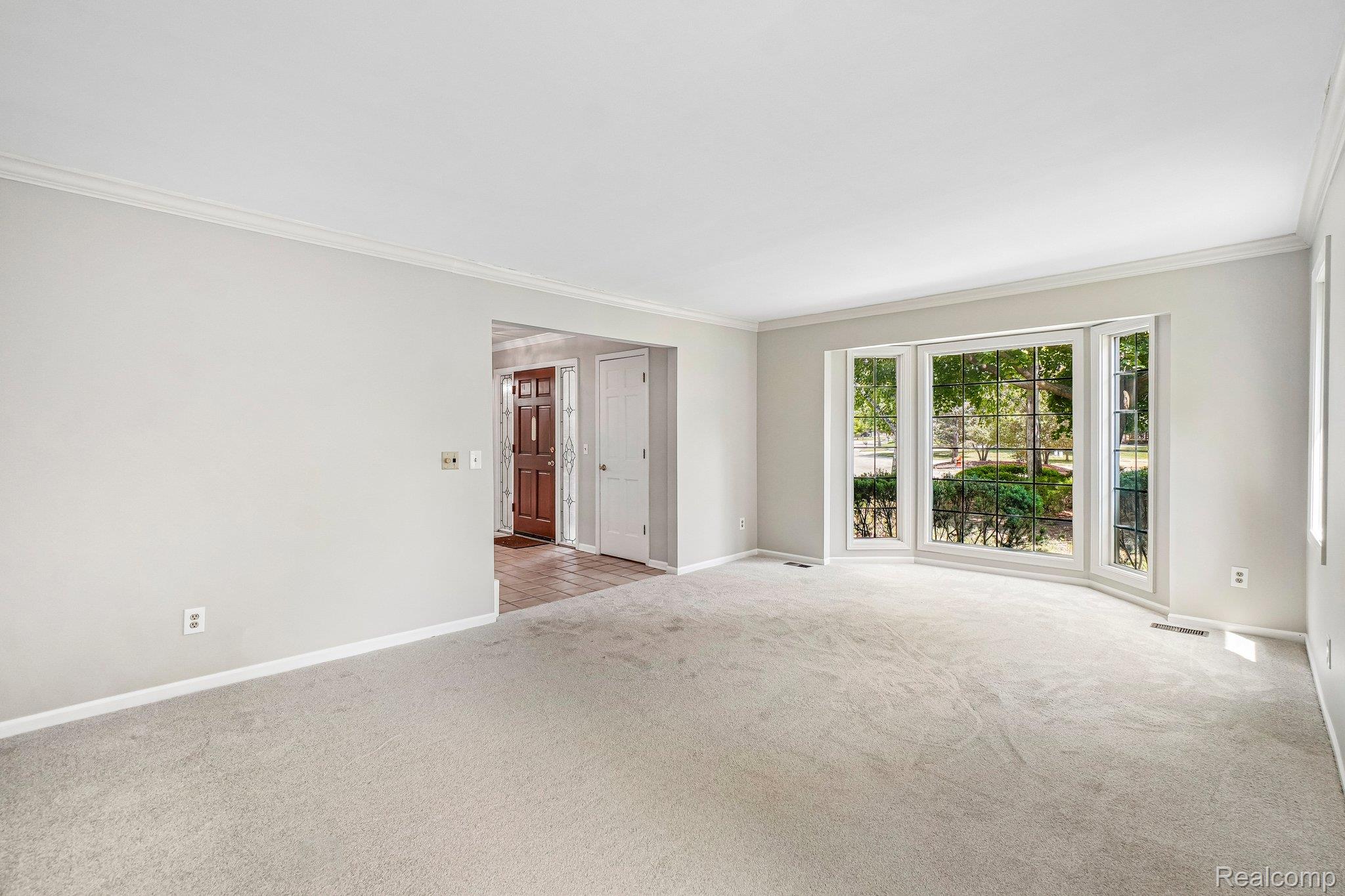 4523 Rivers Edge Drive Troy, MI 48098 - Photo 21 of 69 18-web-or-mls-- 4523 Rivers Edge Dr-S0808-018.jpg