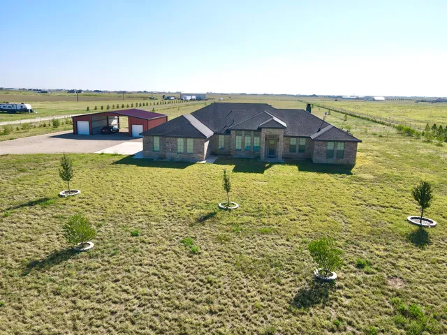$550,000 | 8910 North F M 1729, Idalou, TX 79329