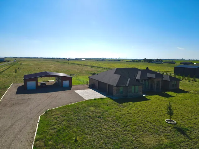 $550,000 | 8910 North F M 1729, Idalou, TX 79329