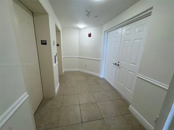 $5,000 | 3330 Northeast 190th Street, Unit 1215, Aventura, FL 33180