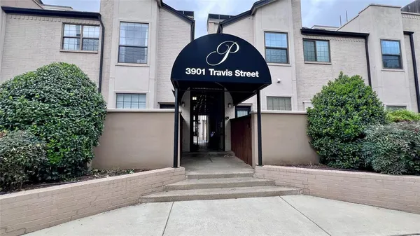 $2,350 | 3901 Travis Street, Unit 217, Dallas, TX 75204