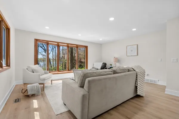 $749,000 | 28125 North Street, Gobles, MI 49055
