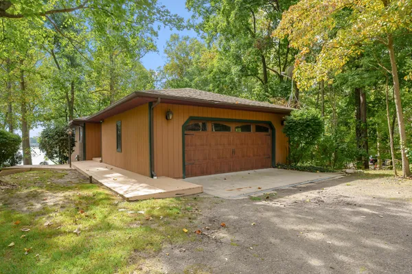 $749,000 | 28125 North Street, Gobles, MI 49055