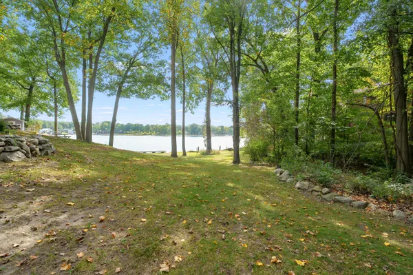 $749,000 | 28125 North Street, Gobles, MI 49055