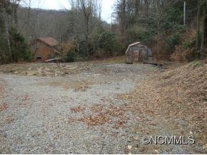 686 Mash Stomp Road, Unit 13 Maggie Valley, NC 28751 - Photo 2 of 5 Gallery Image 2