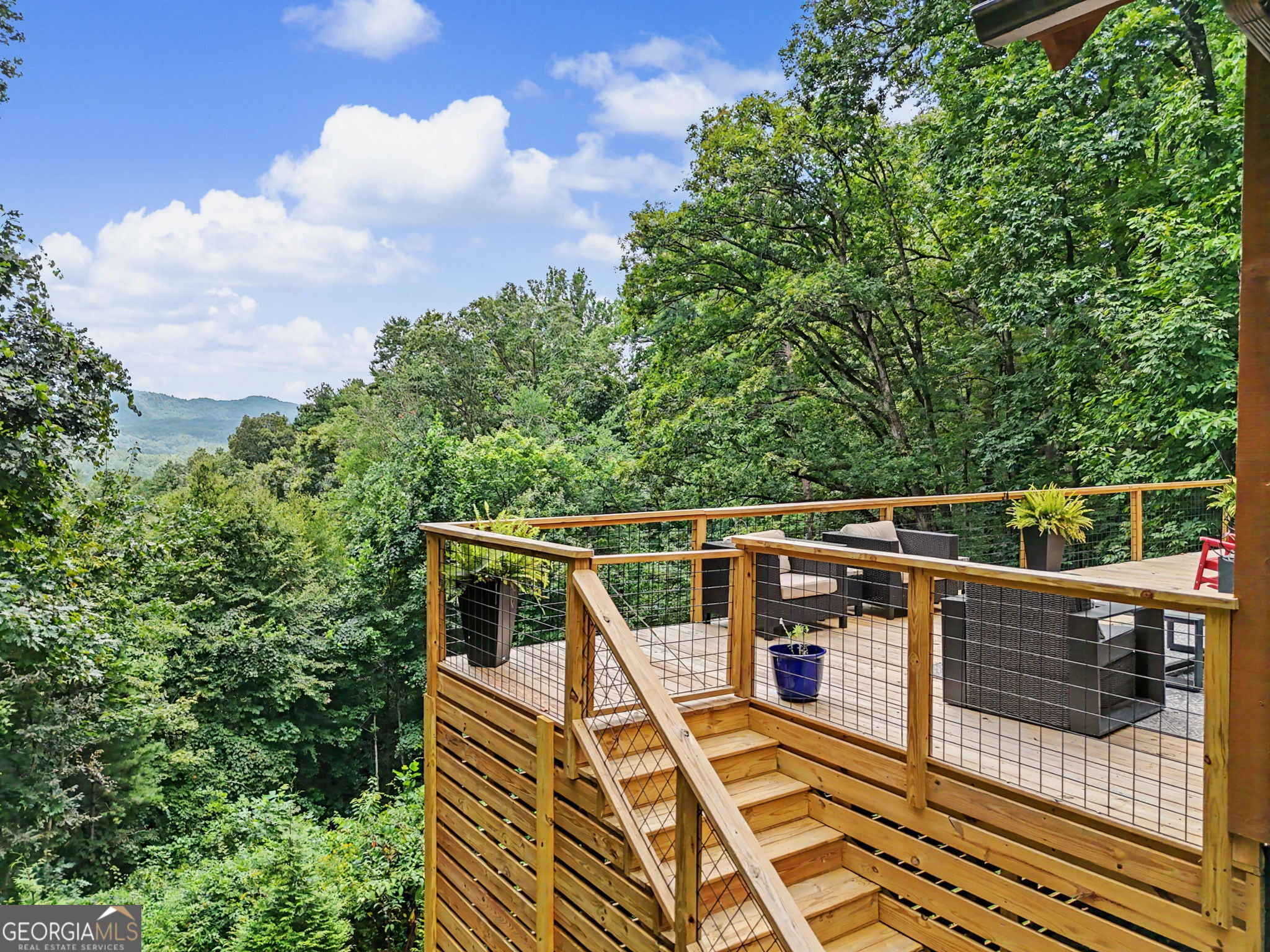 557 Fox Trot Road Clayton, GA 30525 - Photo 8 of 129 Gallery Image 8