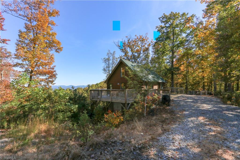 2701 Buck Mountain Road Purlear, NC 28665 - Photo 27 of 30