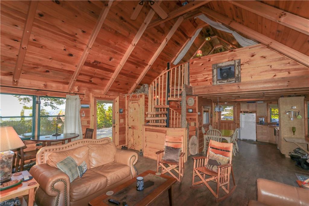 2701 Buck Mountain Road Purlear, NC 28665 - Photo 5 of 30