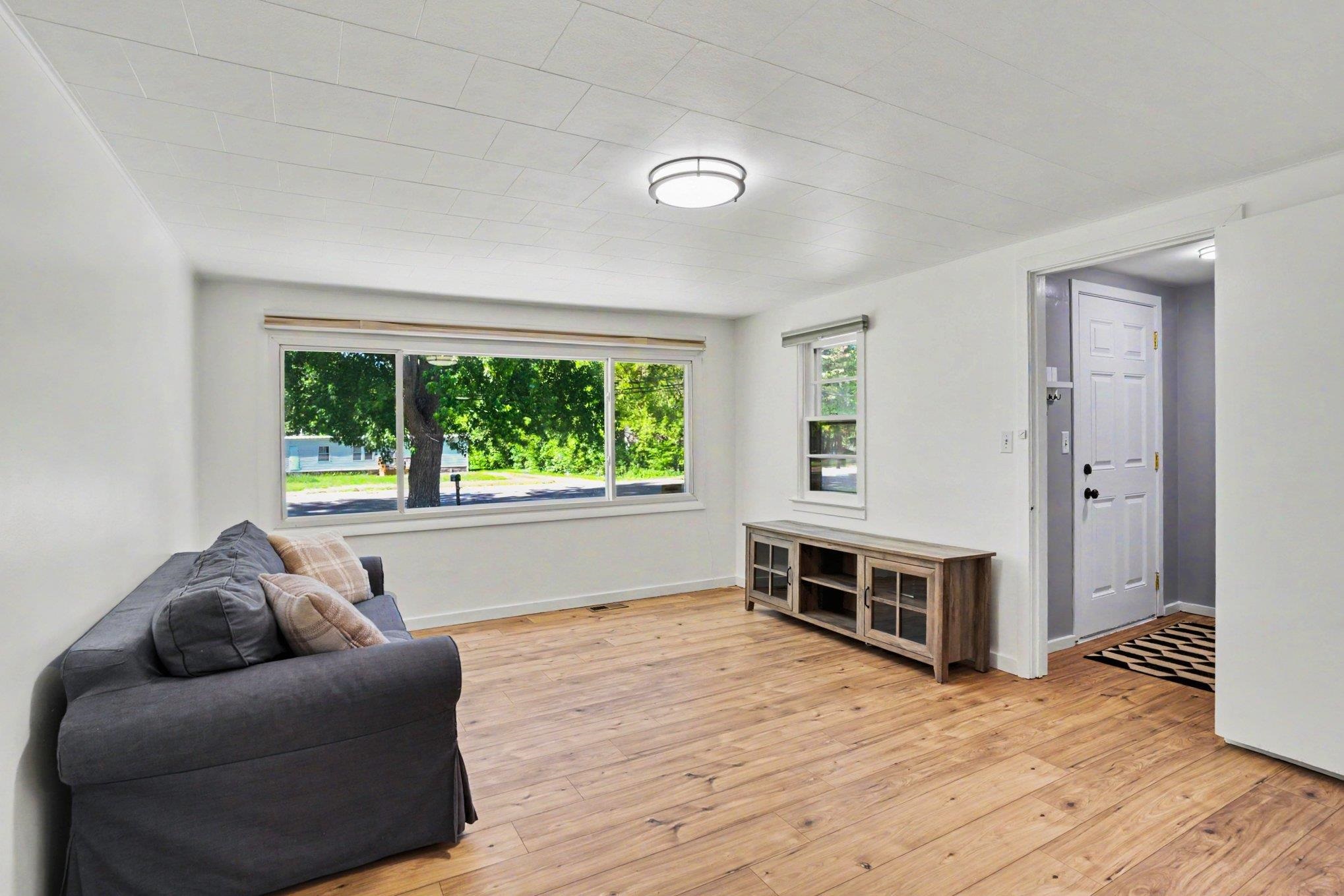 5290 East Broadway Road Mount Pleasant, MI 48858 - Photo 12 of 32