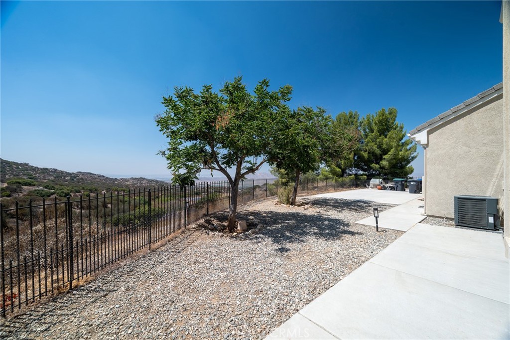 23035 Sky Mesa Road Homeland, CA 92548 - Photo 53 of 75