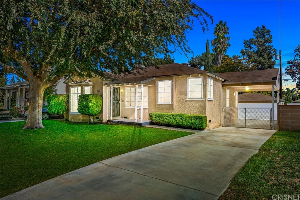 1722 Evergreen Street, Burbank, CA 91505 Compass
