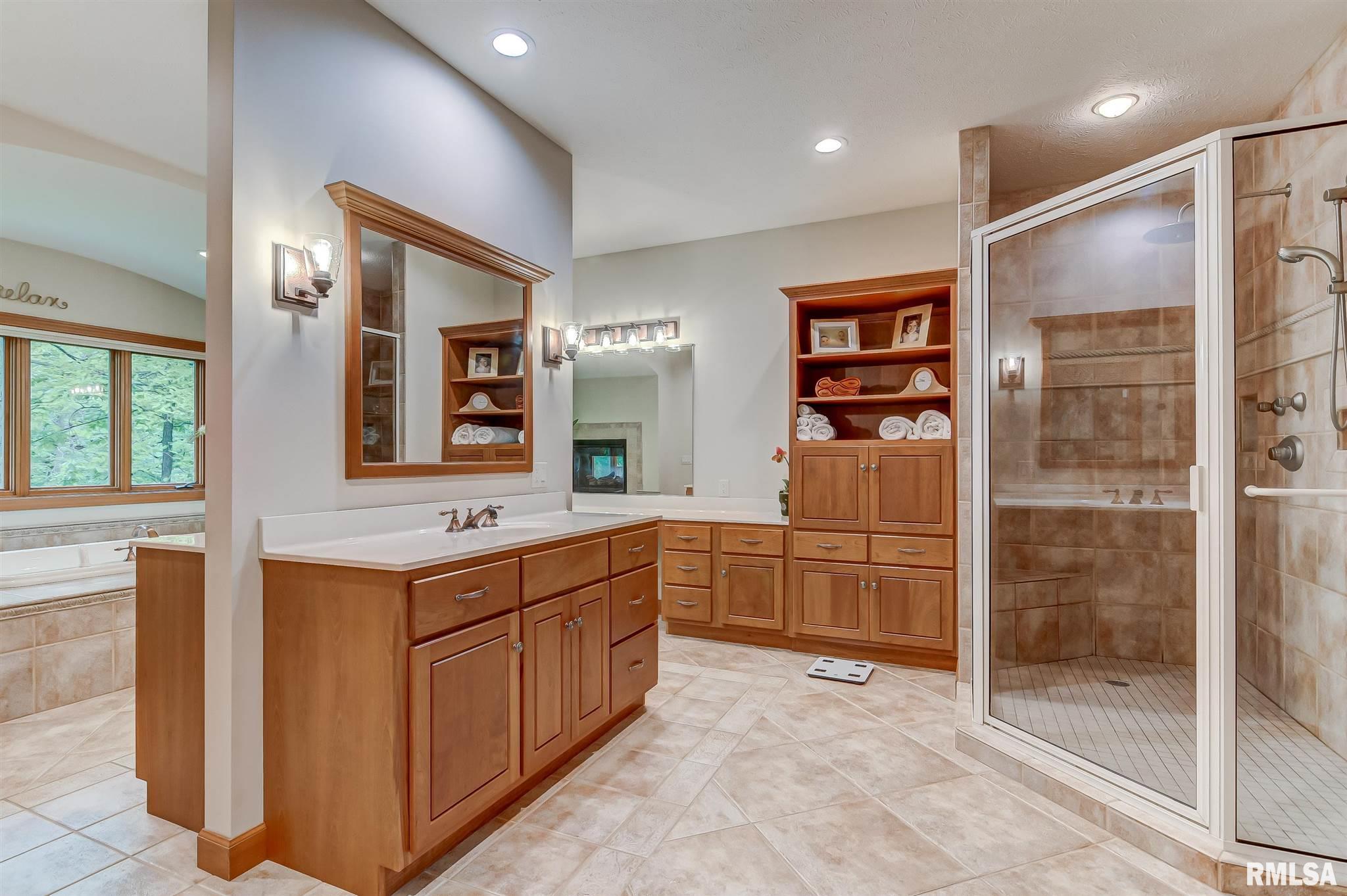 54 Woodland Trail Rochester, IL 62563 - Photo 29 of 50 Gallery Image 29