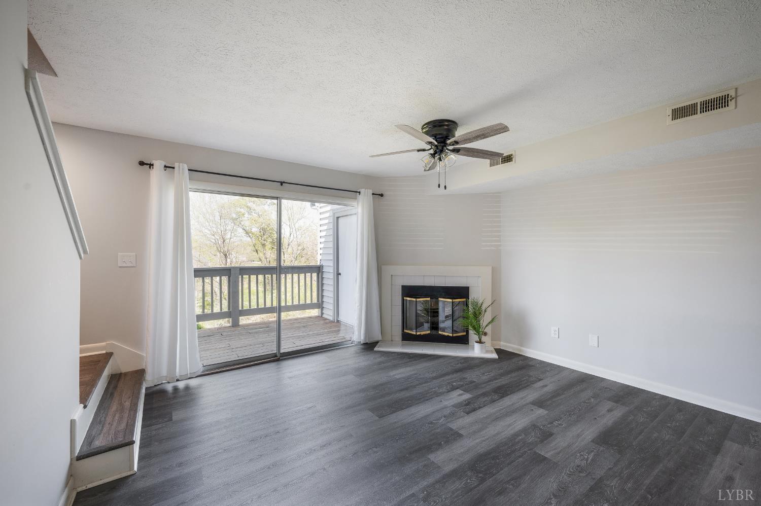 424 Oak Point Road Forest, VA 24551 - Photo 16 of 52 Gallery Image 16