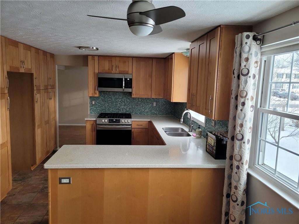 28686 White Road Perrysburg, OH 43551 - Photo 8 of 28 Gallery Image 8