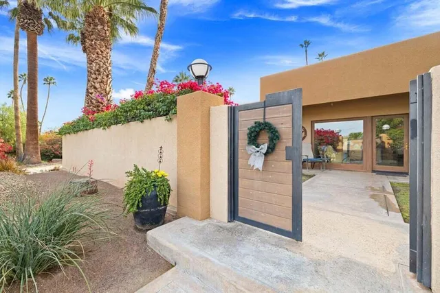 $4,200 | 74681 Peppertree Drive, Palm Desert, CA 92260