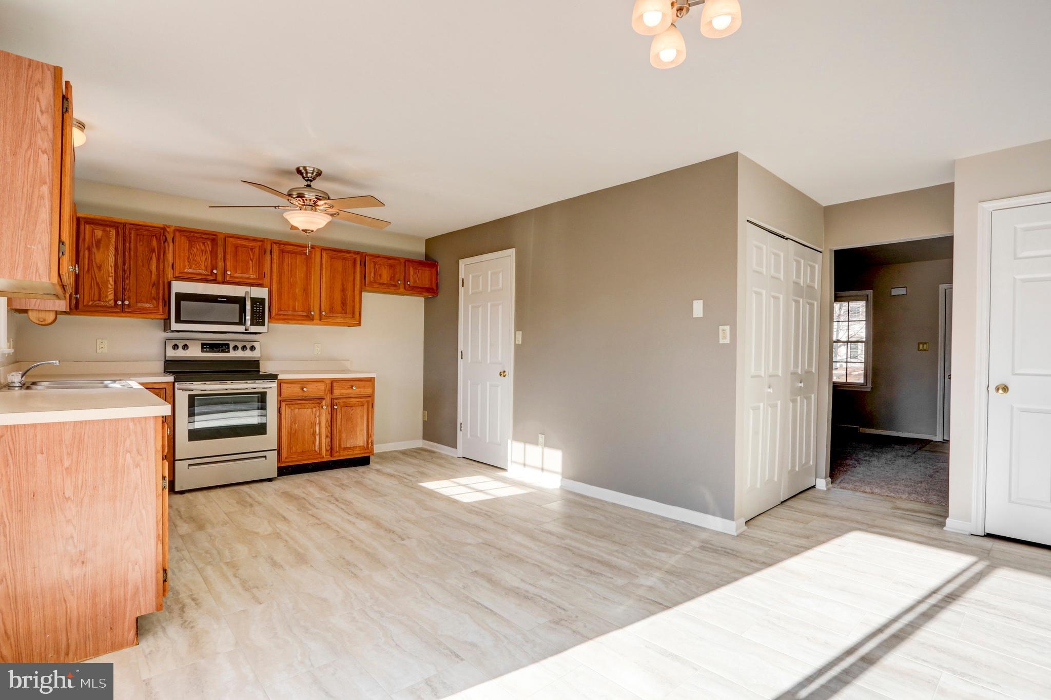 65 Robinhill Drive Lititz, PA 17543 - Photo 13 of 26