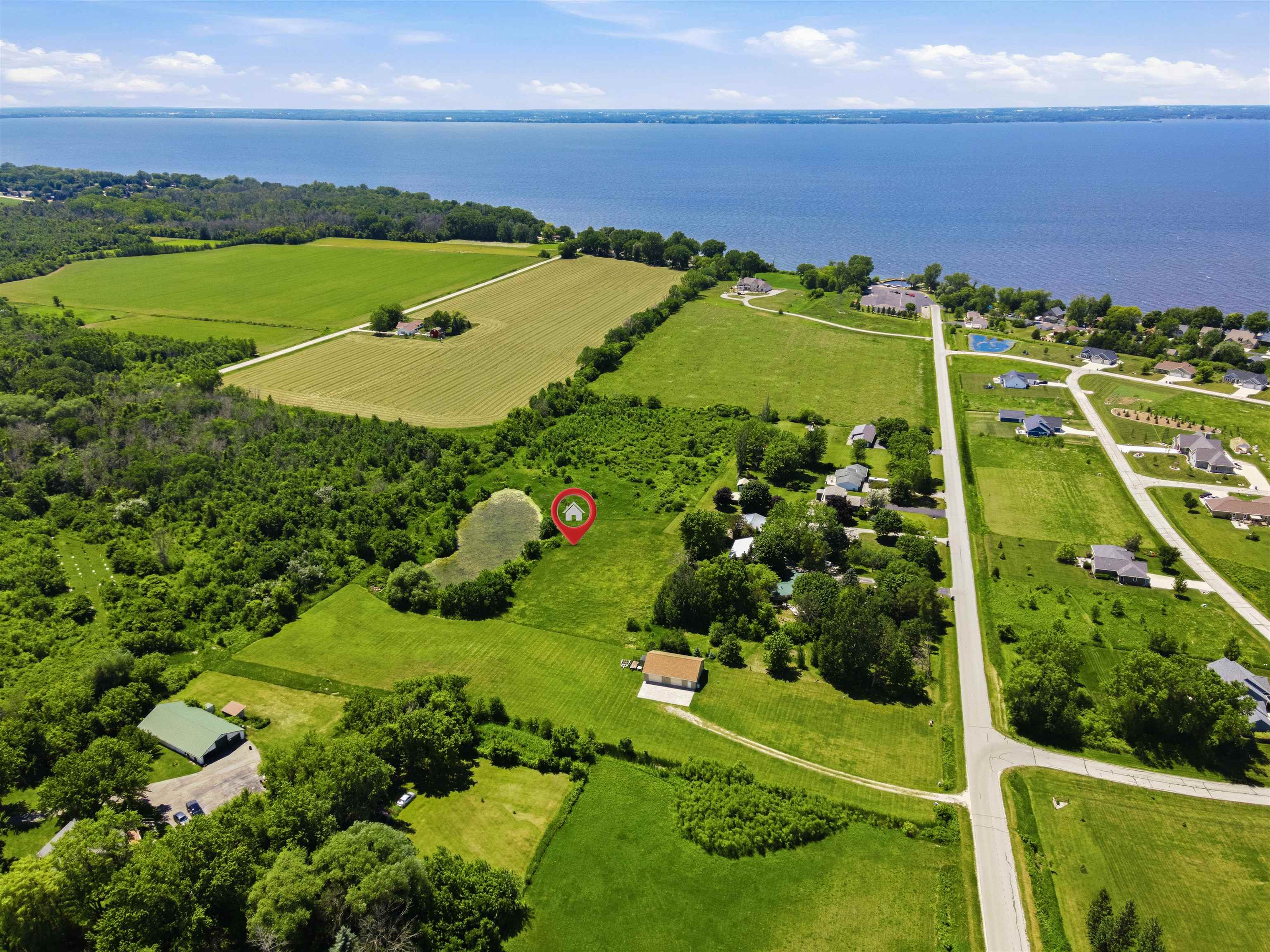 Fishermans Road Fond du Lac, WI 54937 - Photo 2 of 25
