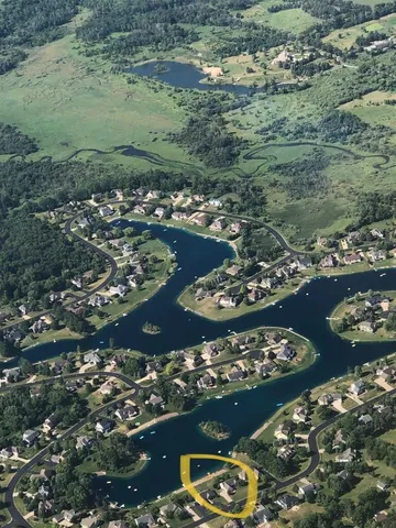 $799,500 | 337 Sand Hill Lane, Dousman, WI 53118