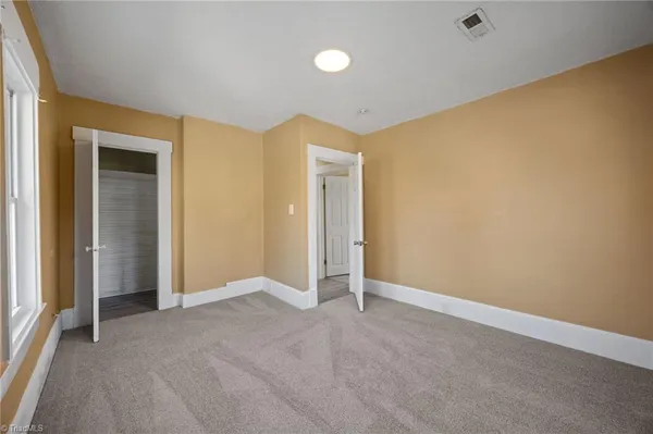 $189,000 | 801 East Lexington Avenue, High Point, NC 27262