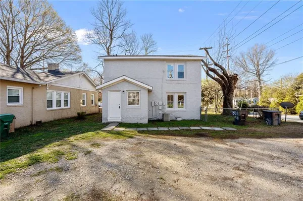 $189,000 | 801 East Lexington Avenue, High Point, NC 27262