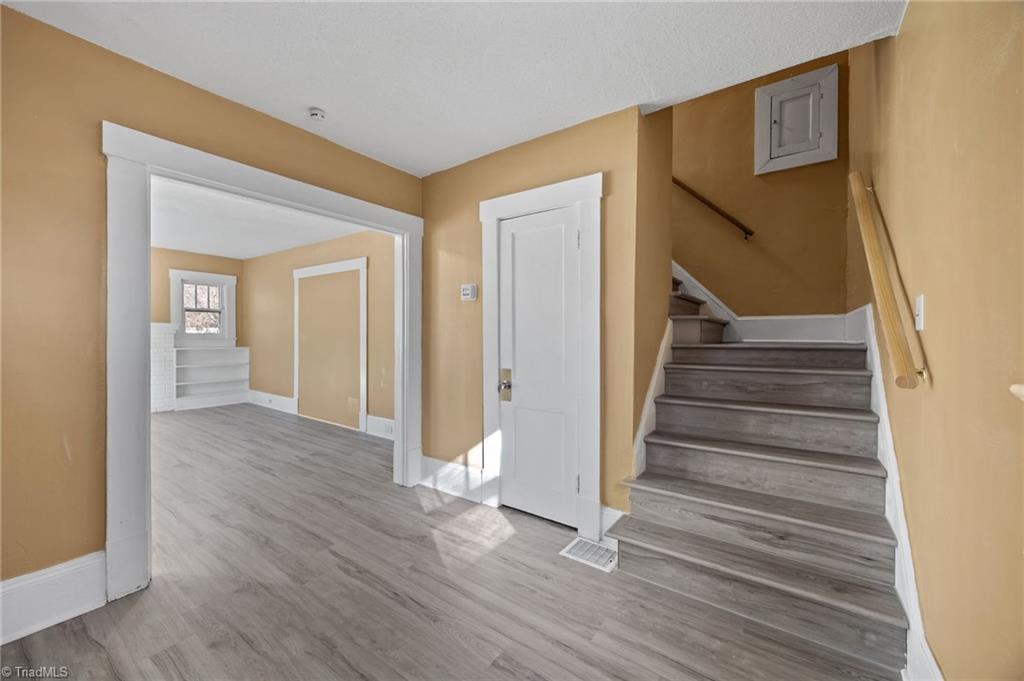 801 East Lexington Avenue High Point, NC 27262 - Photo 5 of 26