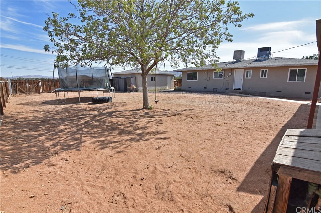 21825 Thunderbird Road Apple Valley, CA 92307 - Photo 24 of 27