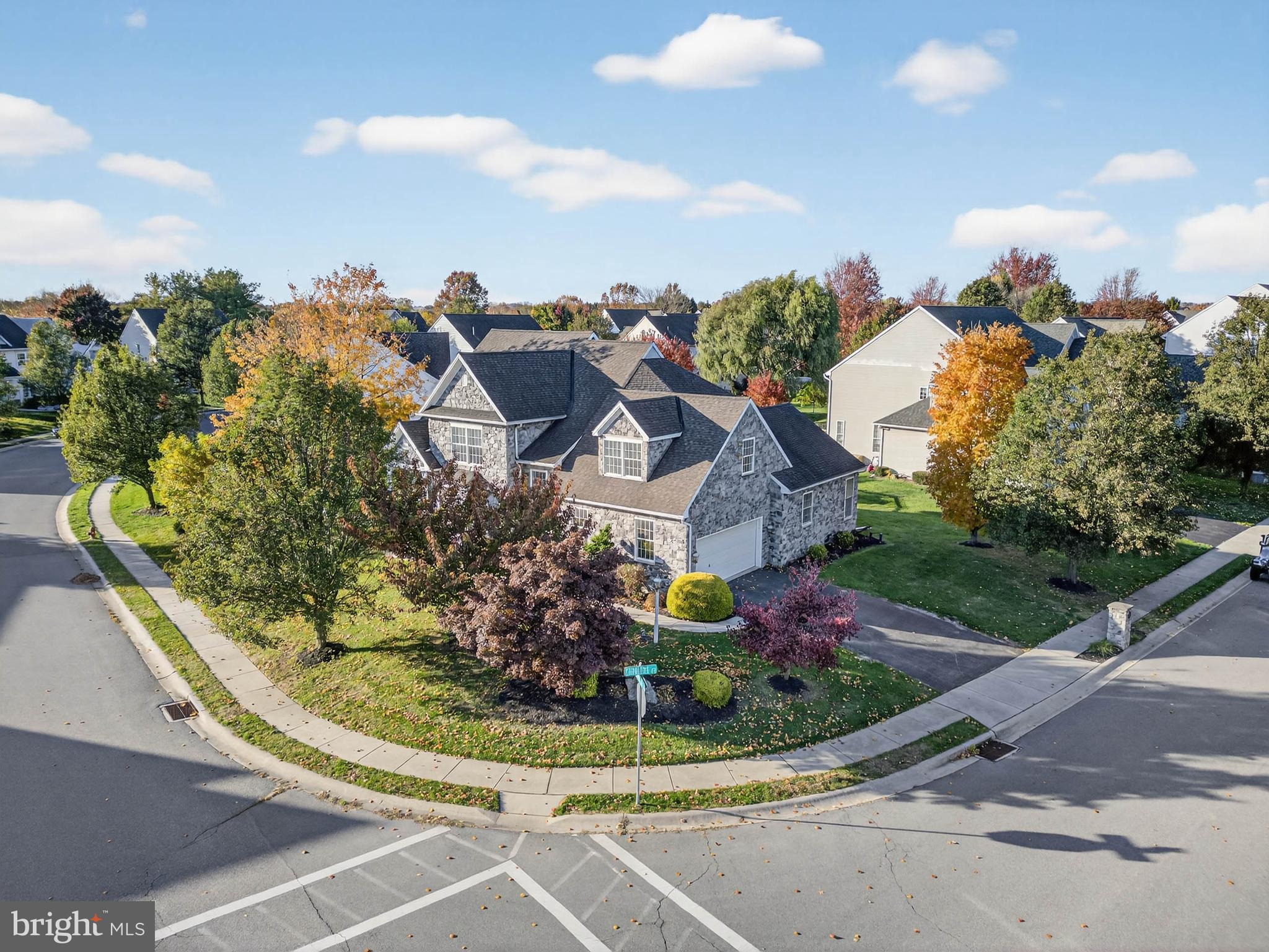 304 Cobblers Court Lititz, PA 17543 - Photo 40 of 50 a view of a garden