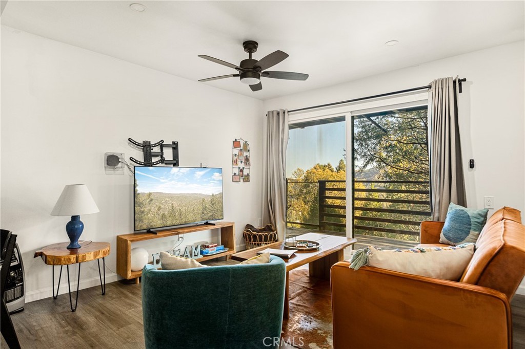 999 Mercury Way Crestline, CA 92325 - Photo 28 of 46