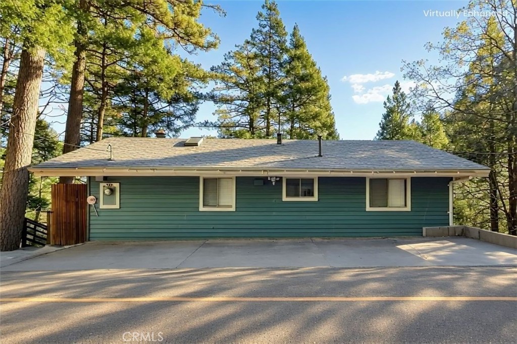 999 Mercury Way Crestline, CA 92325 - Photo 4 of 46