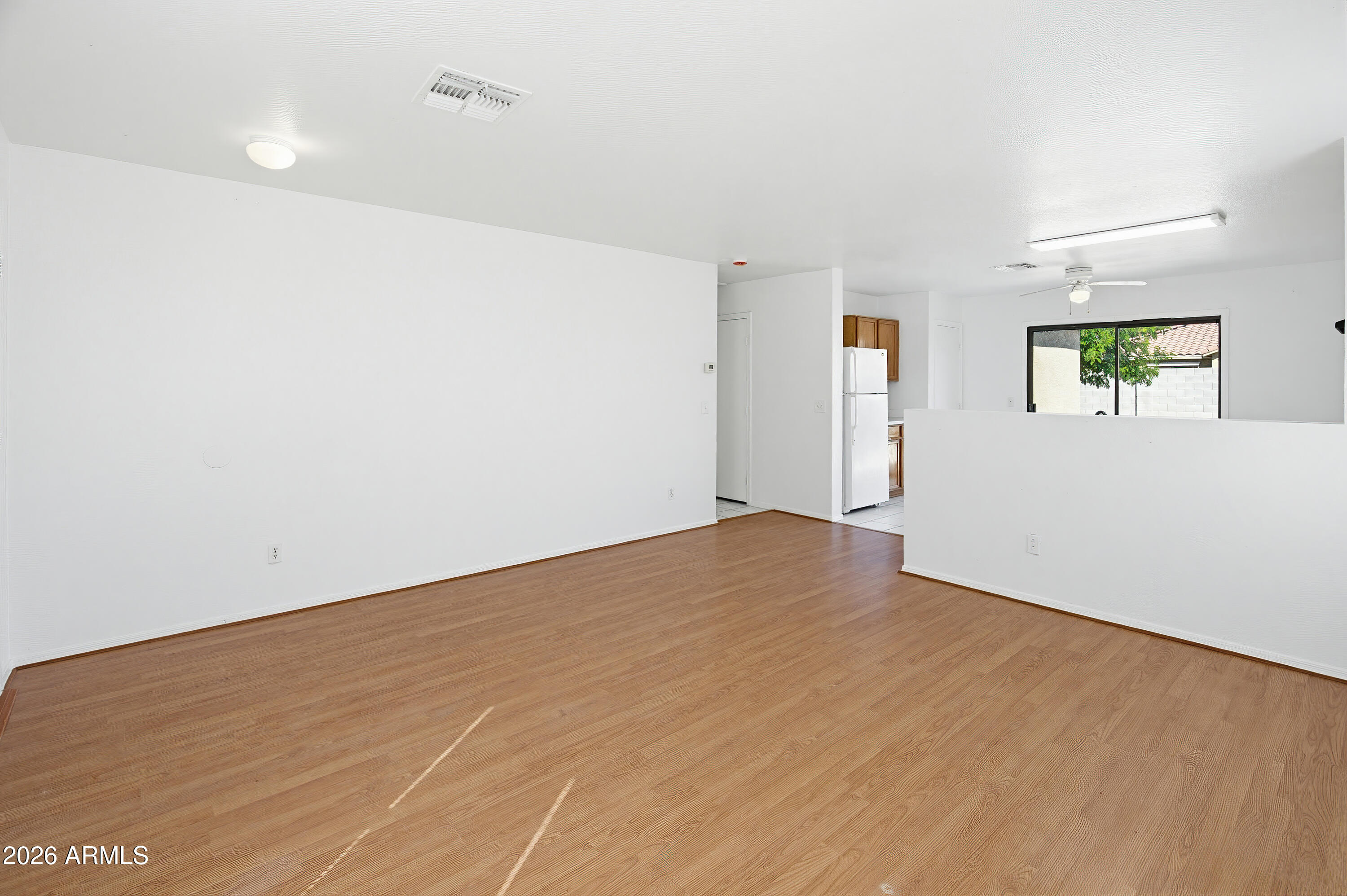 2534 West Roeser Road Phoenix, AZ 85041 - Photo 2 of 23 2534 W Roeser Rd-14