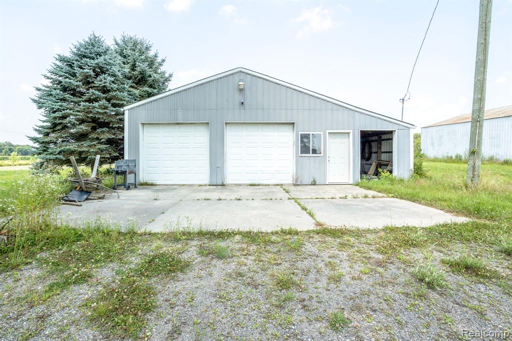 14046 Koehn Road Capac, MI 48014 - Photo 23 of 28