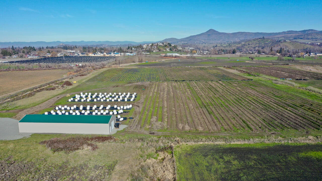 794 Hartley Road Phoenix, OR 97535 - Photo 1 of 10 6DA7B6C4ECAE0E286B3551150559CD87
