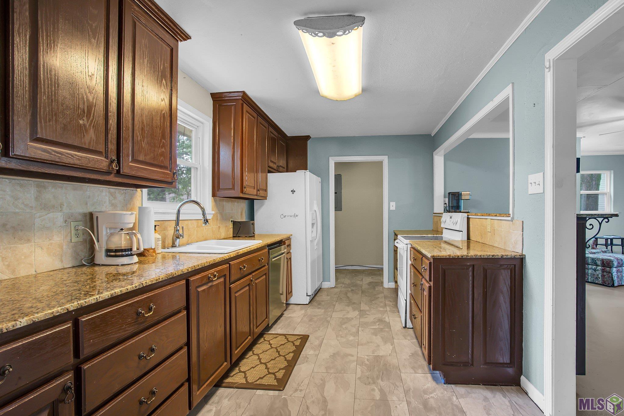 9492 Wesson Street Baton Rouge, LA 70816 - Photo 3 of 19