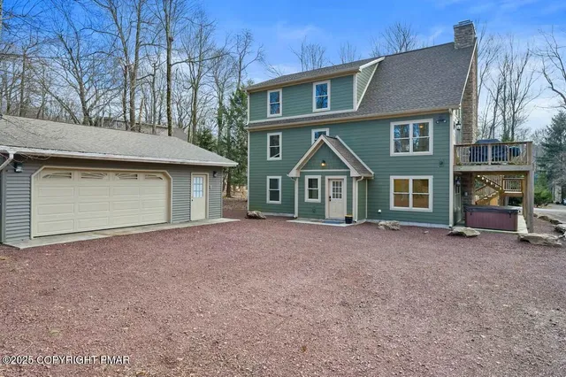 $1,490,000 | 12 Lupine Drive, Lake Harmony, PA 18624
