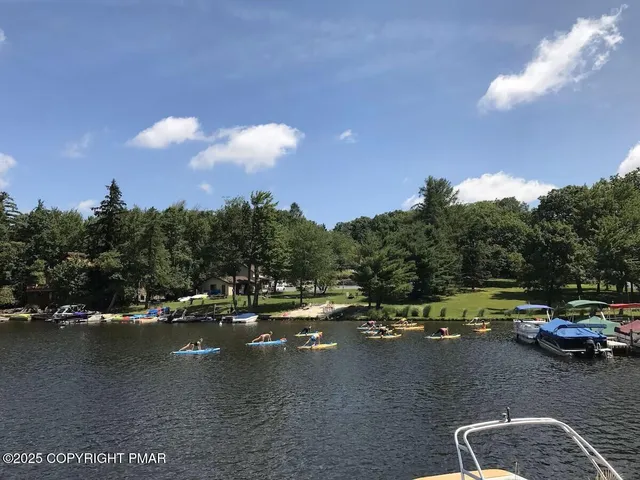 $1,490,000 | 12 Lupine Drive, Lake Harmony, PA 18624